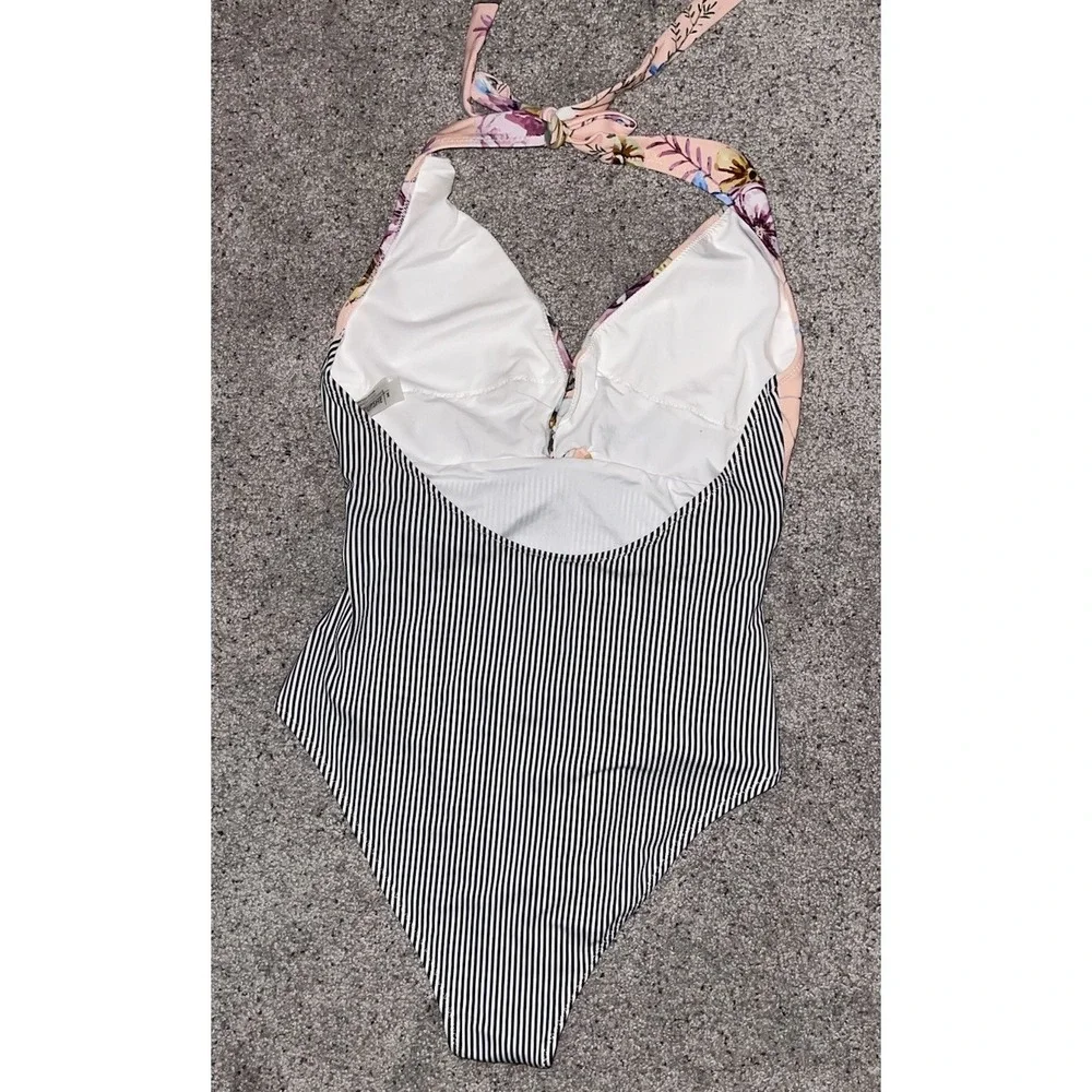NWOT Cupshe Halter Swimsuit Swim Floral Stripes High Cut Pink Blank Deep V